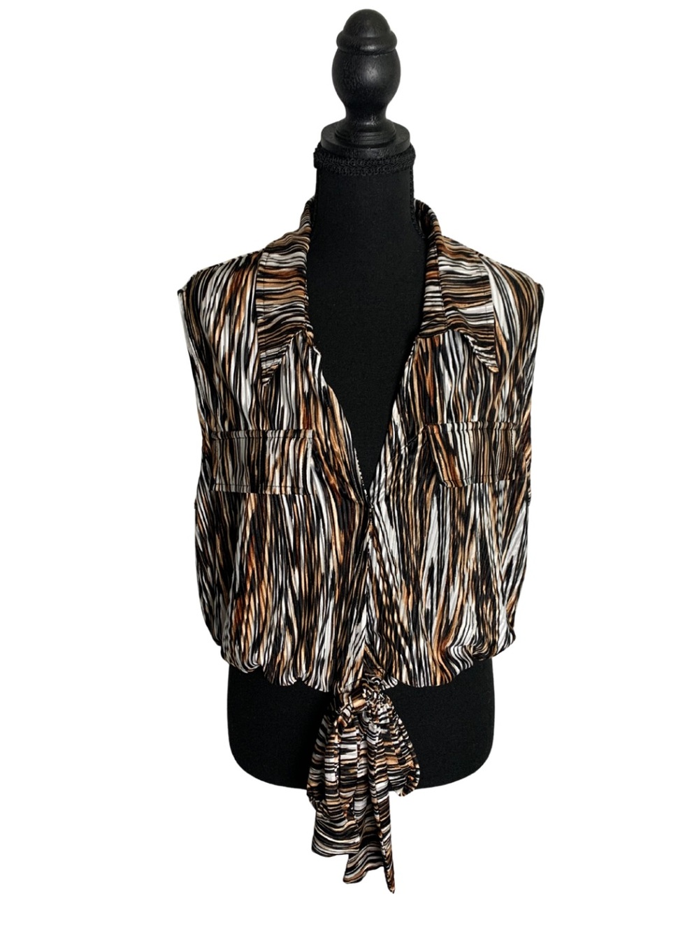 Sleeveless Tie-Front Blouse in Black Brown Cream Stripes Women’s XL Boho